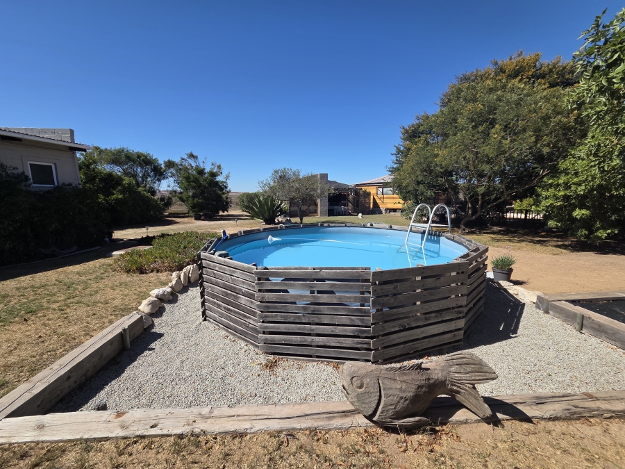 4 Bedroom Property for Sale in Trekoskraal Western Cape